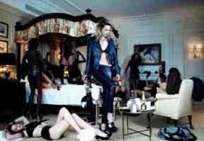 girls panic video